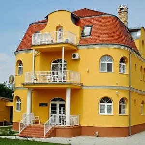 Vendégház Kastely Panzio Ii., Hajdúszoboszló